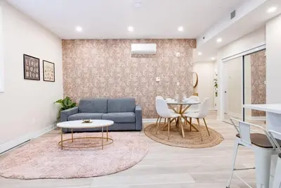 Image de *BrandNew* 2br+SofaBed w/Roof Top in Mtl -31