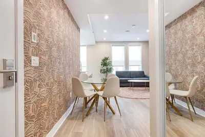 Image de *BrandNew* 2br+SofaBed w/Roof Top in Mtl -211