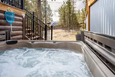 Image de Western Mountain Retreat with Hot Tub & Views!