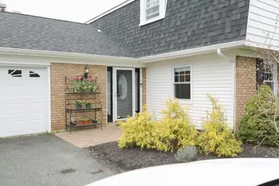 Image de Modern, Cozy Home in Freehold
