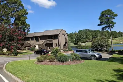 Image de Lakeside Condo on Pinehurst #5