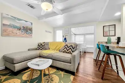 Image de Charming Beach Rental Walk 2 Beach & Bridge St
