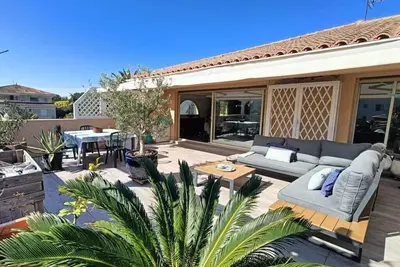 Image de Soleil Soleil, Villa sur le toit grande terrasse