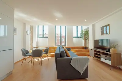 Image de Modern & Stylish Apartment Ii by Vacationy