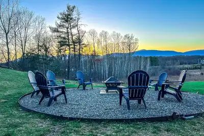 Image de Saugerties Retreat 1 min walking from Hits, 7 BRs