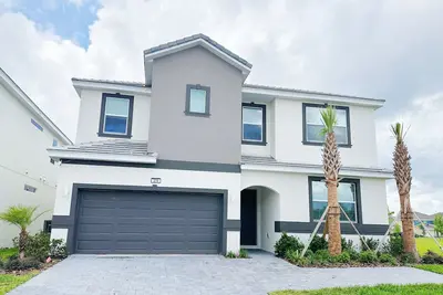 Image de 🌟 New Luxury 12 Br 11. 5 Ba Villa / Pool & Spa / 10 Mins to Disney / Sleep 30