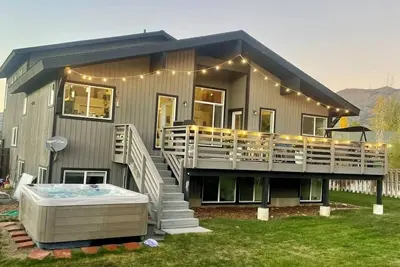 Image de Large Home Located In Alpine