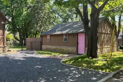 Image de Cozy Country Cottage #3