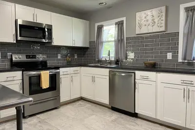 Image de Pinnacle Cottage - 2 bedroom\/1. 5 bath - near Pilot Mountain State Park