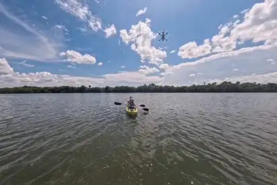 Image de Deluxe Two-Queen Coastal Kitchen Suite