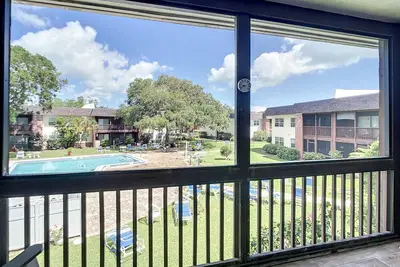 Image de Winter Availability | Quiet Oasis with Pool | Ccc36