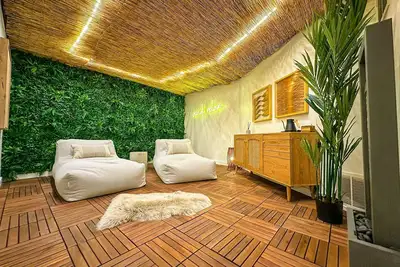 Image de One-of-a-kind, modern retreat w/ indoor sports court, hot tub, and spa