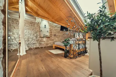 Image de Appartement Gorgeous Historic Home (93381-A1) - Split