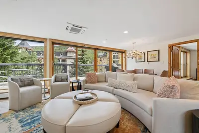 Image de Vb | Beautiful 3 Br Condo in Lionshead - Near Lift