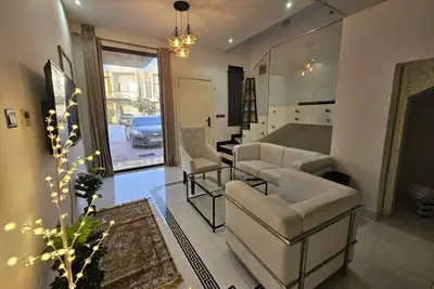 Image de Incroyable Maison de Ville Villa 1 Chambre