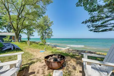 Image de Sunny Mears Vacation Rental w\/ Private Beach!