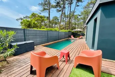 Image de Superbe villa avec piscine pour 8 personnes
