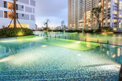 Image de Lovely 2 bedrooms apt with pool, 5 mins to Dis. 1