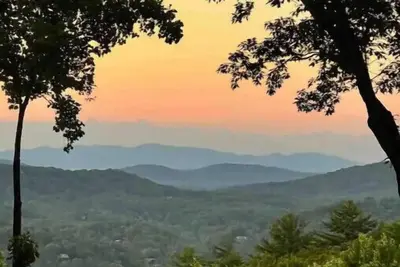 Image de Escape to the Mountains - Fall in love with Blue Ridge!