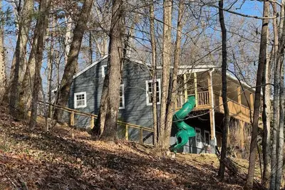 Image de Scenic 5br Mountain Home with Games Room & Pet-Friendly