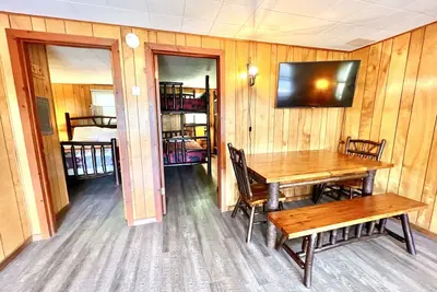 Image de Private Adirondack Cabin