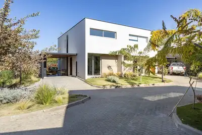 Image de The Acacia Village: Chic Lodge 3