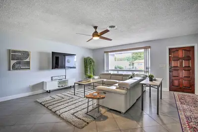 Image de Private Pool & Dock: Coconut Creek Home!