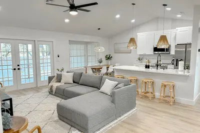 Image de New! Beautiful Beach House, Venice