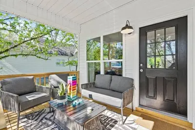 Image de Modern Bungalow 5 min from downtown Gvl