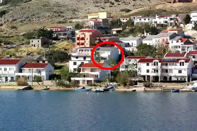Image de Appartement d'une chambre avec la terrasse et la vue sur le mer Metajna, Pag (A-6496-a)