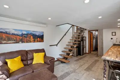 Image de Ponderosa Mtn. Suite - Hiking, Rustic Charm, Mtn. Biking,