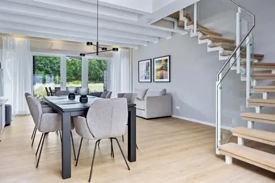 Image de Großes Maisonette-ferienapartment in Toplage an der Ostsee mit Terrasse & Balkon
