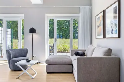 Image de Tolles Maisonette-apartment in Erster Reihe an der Ostsee mit Terrasse & Balkon!