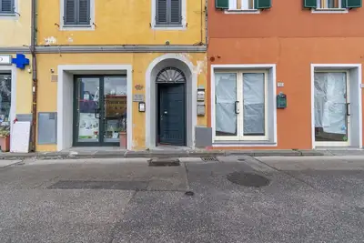 Image de Joli appartement avec climatisation, Wifi, Tv, balcon, animaux admis, vue panoramique, près de Pise