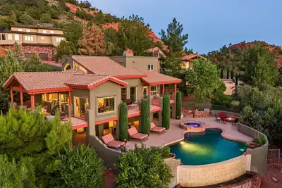 Image de Scenic Sanctuary w/ Heated pool, Spa and Hiking access