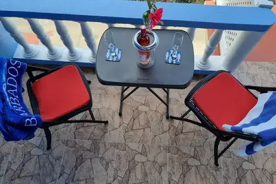 Oistins Apartment