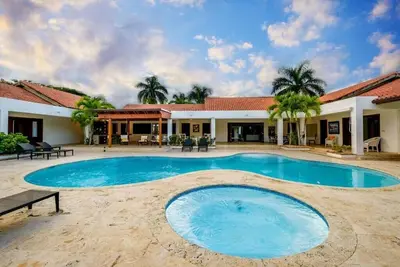 Image de Alluring 6Bdr Villa at Casa de Campo w/ Private Pool & Jacuzzi