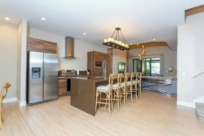 4br Villa Just 8 Min from Disney – 7521