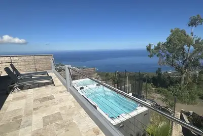 Image de Magnifique Villa Type F3 Piscine Chauffée et spa vue Océan
