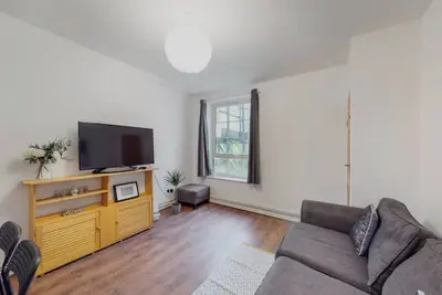 Central | Easy Living | 2 Bed | Canary Wharf!