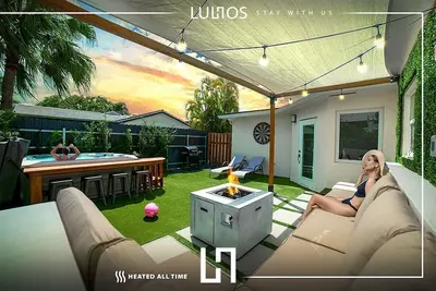 Image de 6br Fun Oasis w/ Jacuzzi, Bbq & Retro Game Room