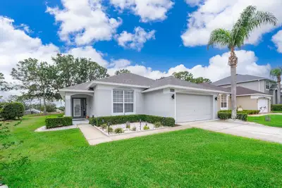 Image de House with backyard on the golf course, Park Place
