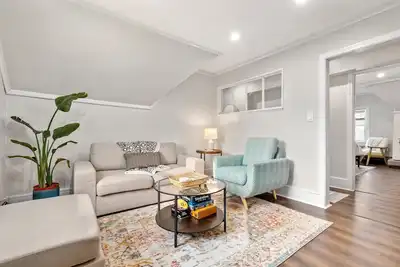 Image de Cozy Apartment Close to Downtown