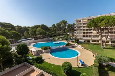 Image de 150-Cat92 523. Appartement Studio avec piscine. Centre touristique de Salou.