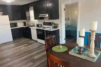 Image de Harbor View - 3 bedroom home in the heart of town.