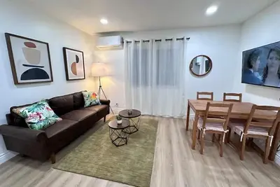 1B1BVilla/Disneyland/Universal Studios