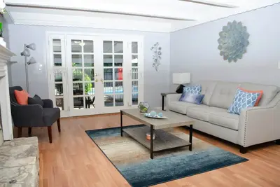 Image de Sweet charming large 3bd home with pool