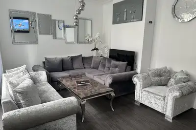Image de House - Sleeps 6 - Garden - Seaside - Pet Friendly