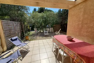 Image de Villa club 2 chambres avec grande terrasse dans résidence de vacances