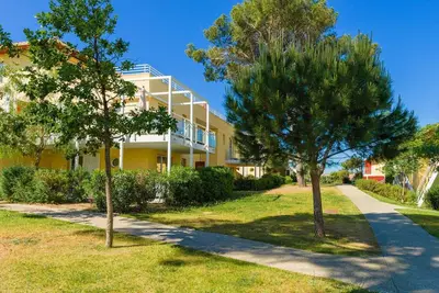 Image de Appartement à Le Brusc proche Plage